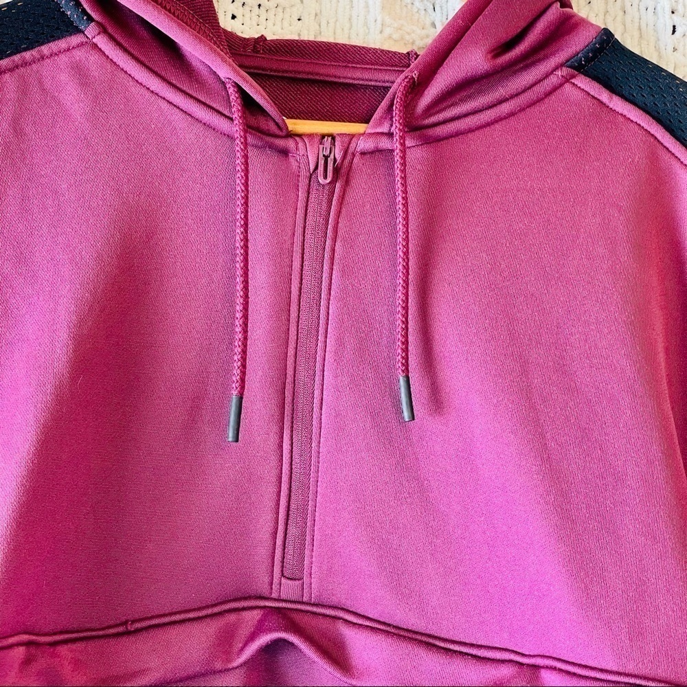 Under Armour Pull Over - image 3